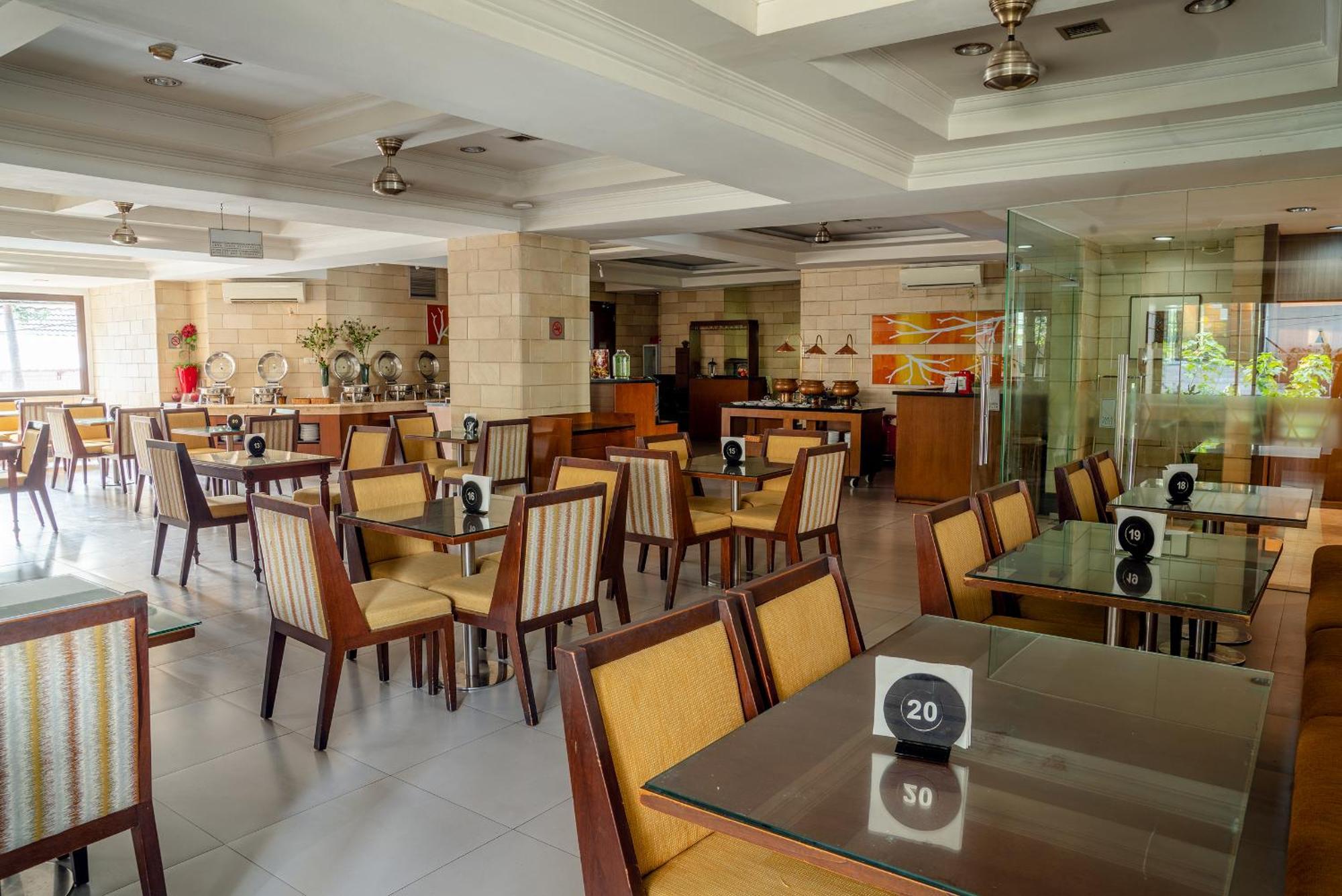Hotel Alia Cikini Jakarta Exterior foto