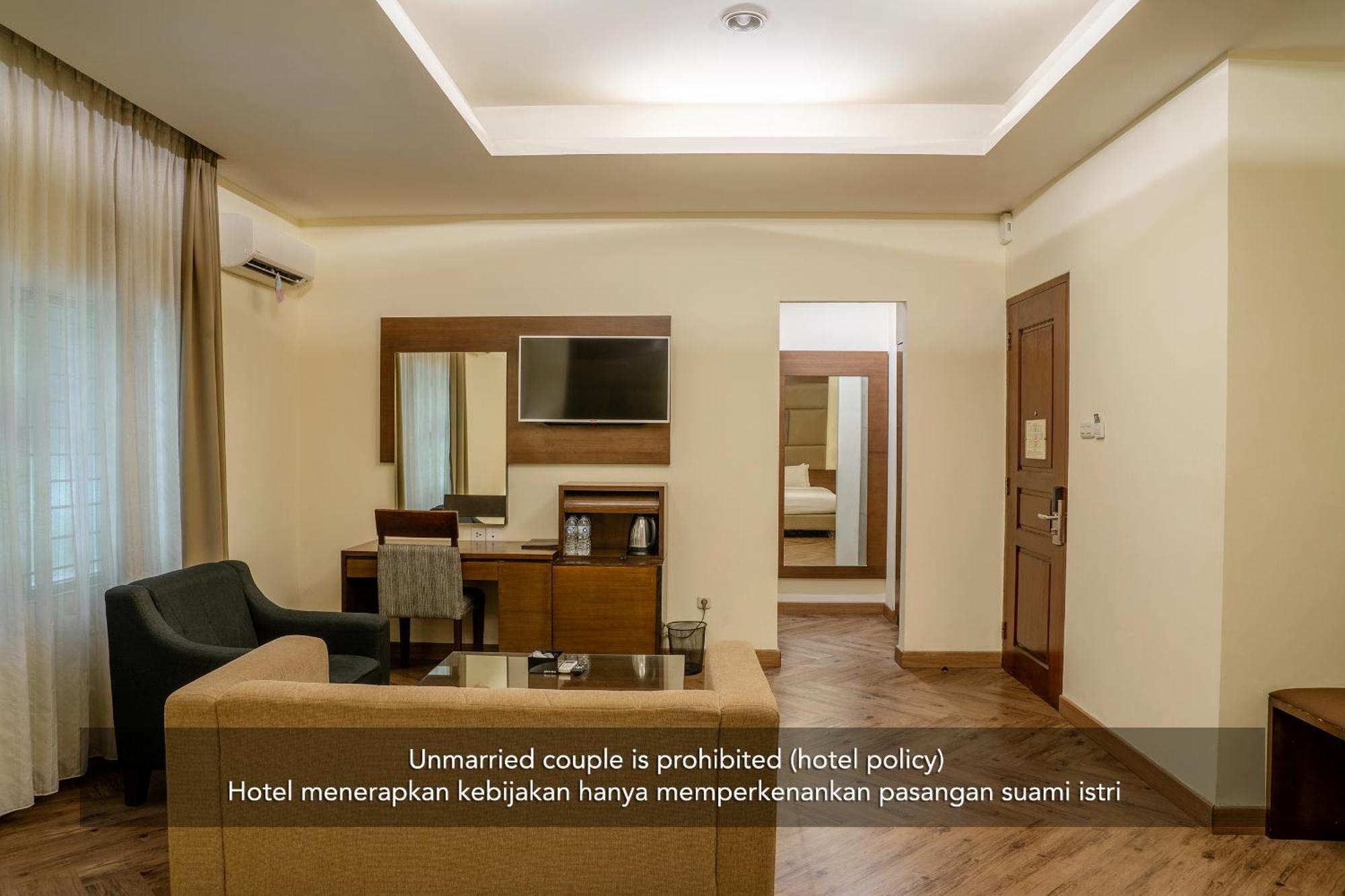 Hotel Alia Cikini Jakarta Exterior foto